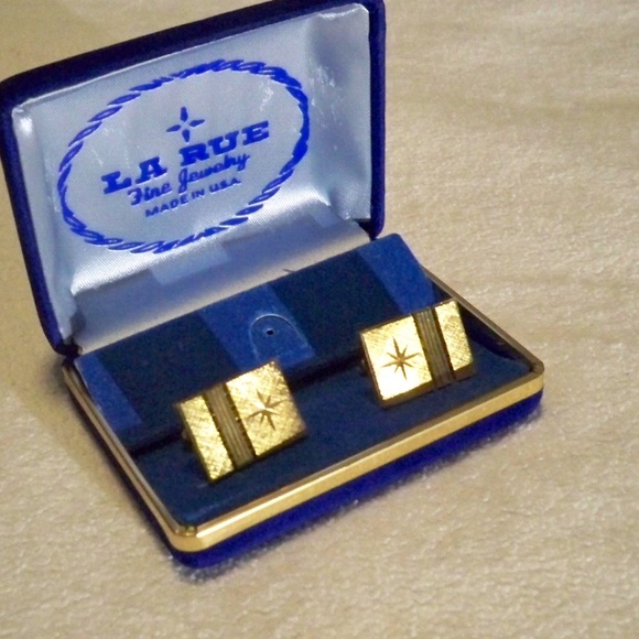La Rue Vintage Cufflinks - Picture 2 of 3